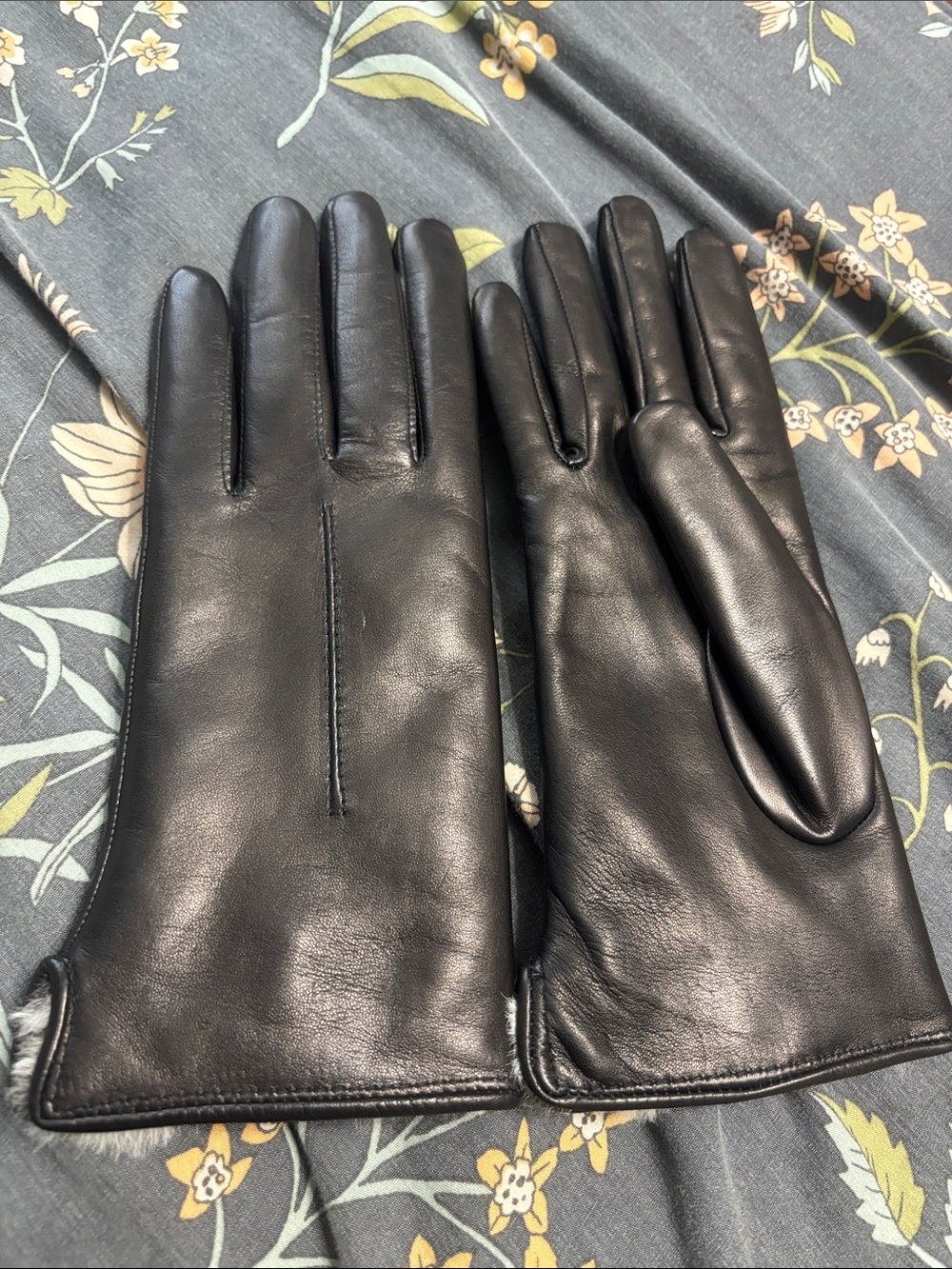 Fratelli Orsini Francesca Italian Lambskin Leather & Rabbit Fur Gloves 6.5/Small